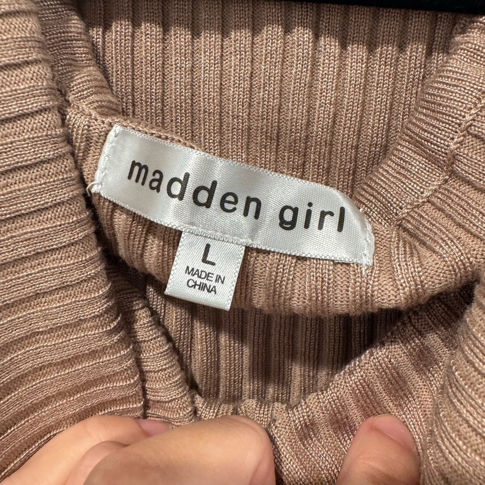 Madden Girl Sweater Dress Size L - Picture 3 of 3